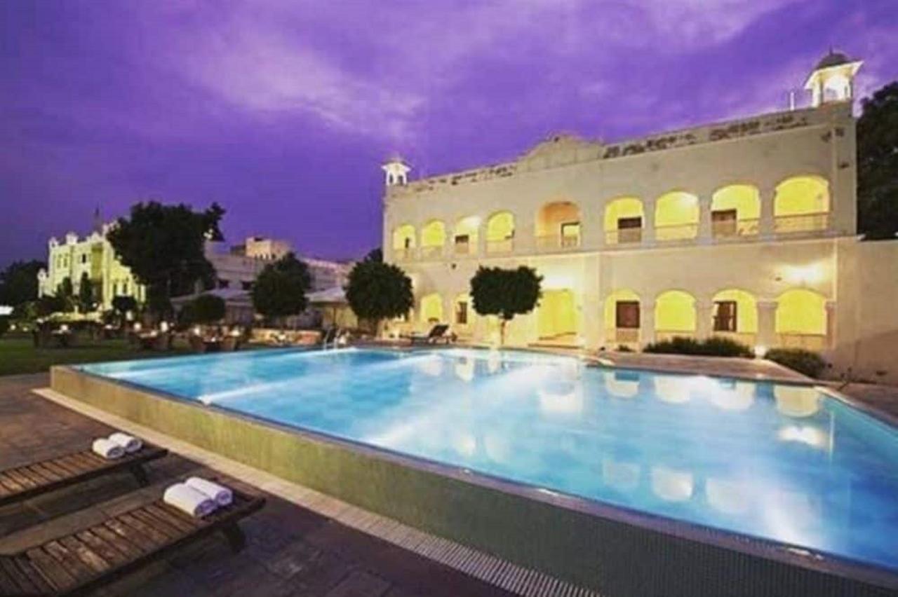 Roop Vilas Palace Nawalgarh Extérieur photo